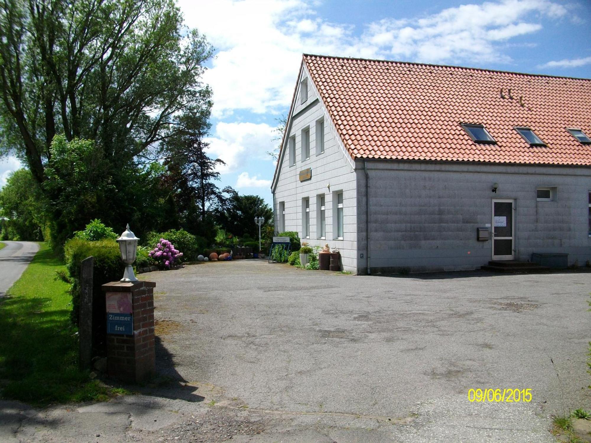 Gaestehaus Hemmerdeich-Alte Schule Oldenswort ภายนอก รูปภาพ