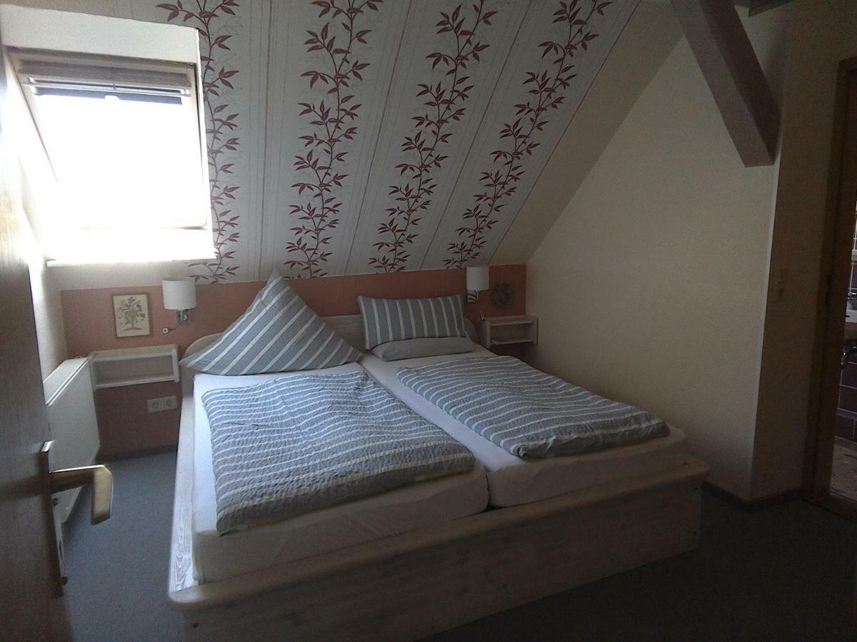 Gaestehaus Hemmerdeich-Alte Schule Oldenswort ภายนอก รูปภาพ