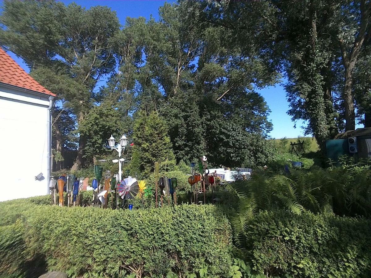Gaestehaus Hemmerdeich-Alte Schule Oldenswort ภายนอก รูปภาพ